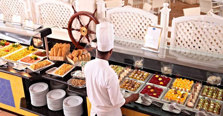 Dia1_laRomana3-172463--buffet-snack-Las-Olas