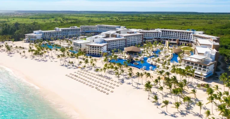 Hyatt-Ziva-Cap-Cana-01-900x600